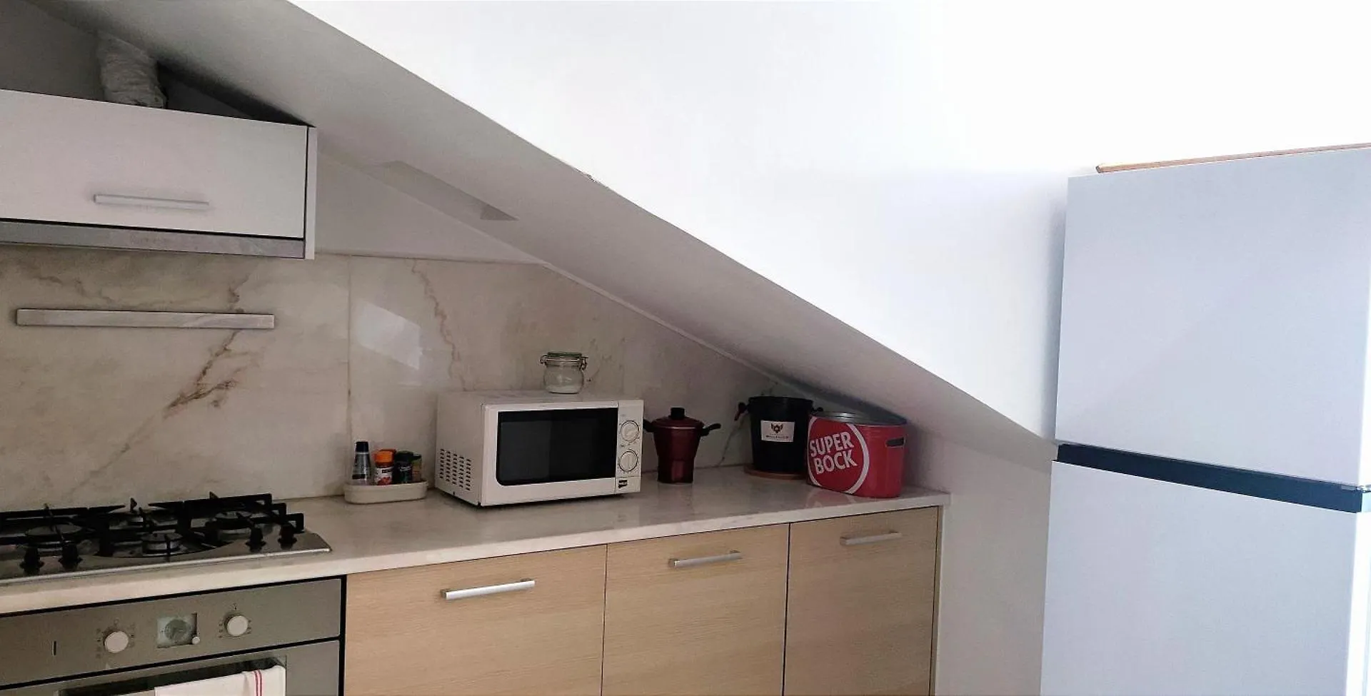 Rooms In Lisbon'S Bairro Alto In Shared Accommodation Lisboa