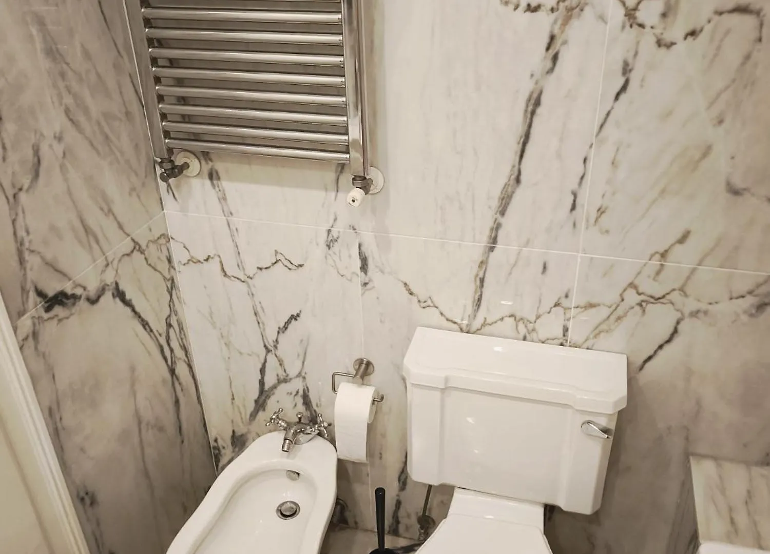 Rooms In Lisbon'S Bairro Alto In Shared Accommodation 0*, Lisboa