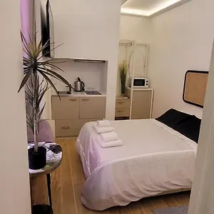 Tiny Rosa - Bairro Alto Lisbon